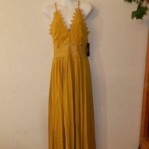 NWT Lulu's This is Love mustard yellow maxi dress with lacy waist inset, lined